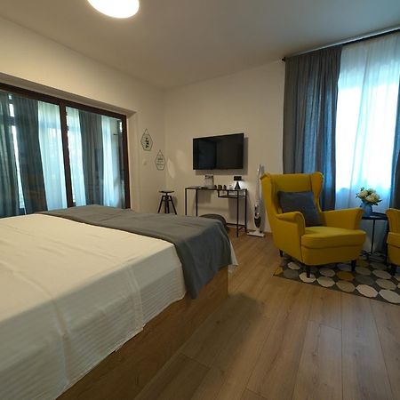 Apartments Glam Πόρετς Εξωτερικό φωτογραφία
