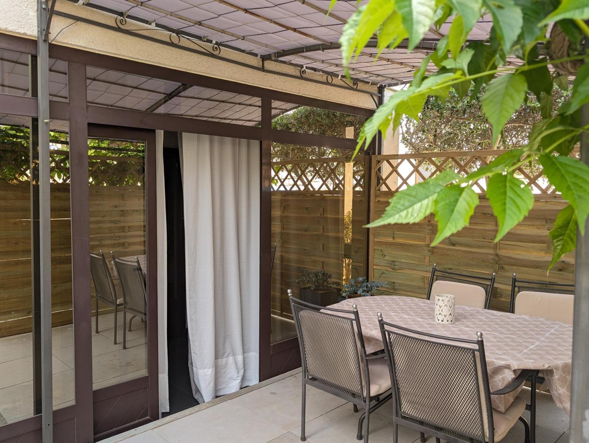 Apartments Glam Πόρετς Εξωτερικό φωτογραφία